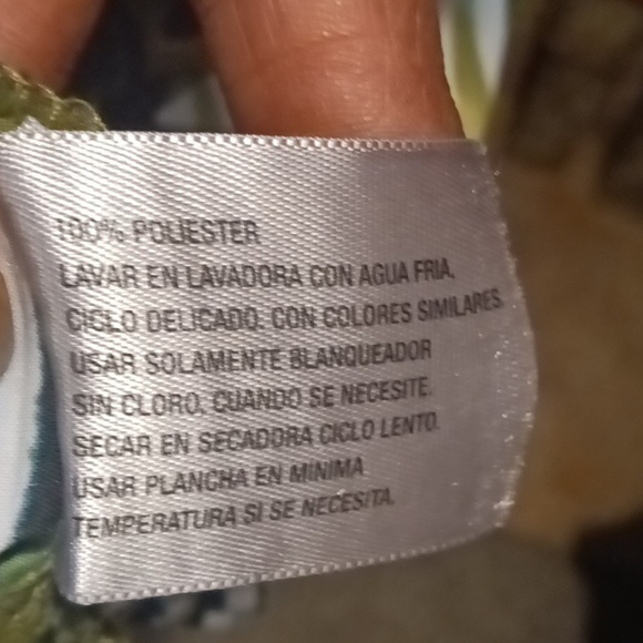 W WORTHINGTON green multi-colored mock tie-up neckline ribbed hem blouse 2X - Picture 13 of 13